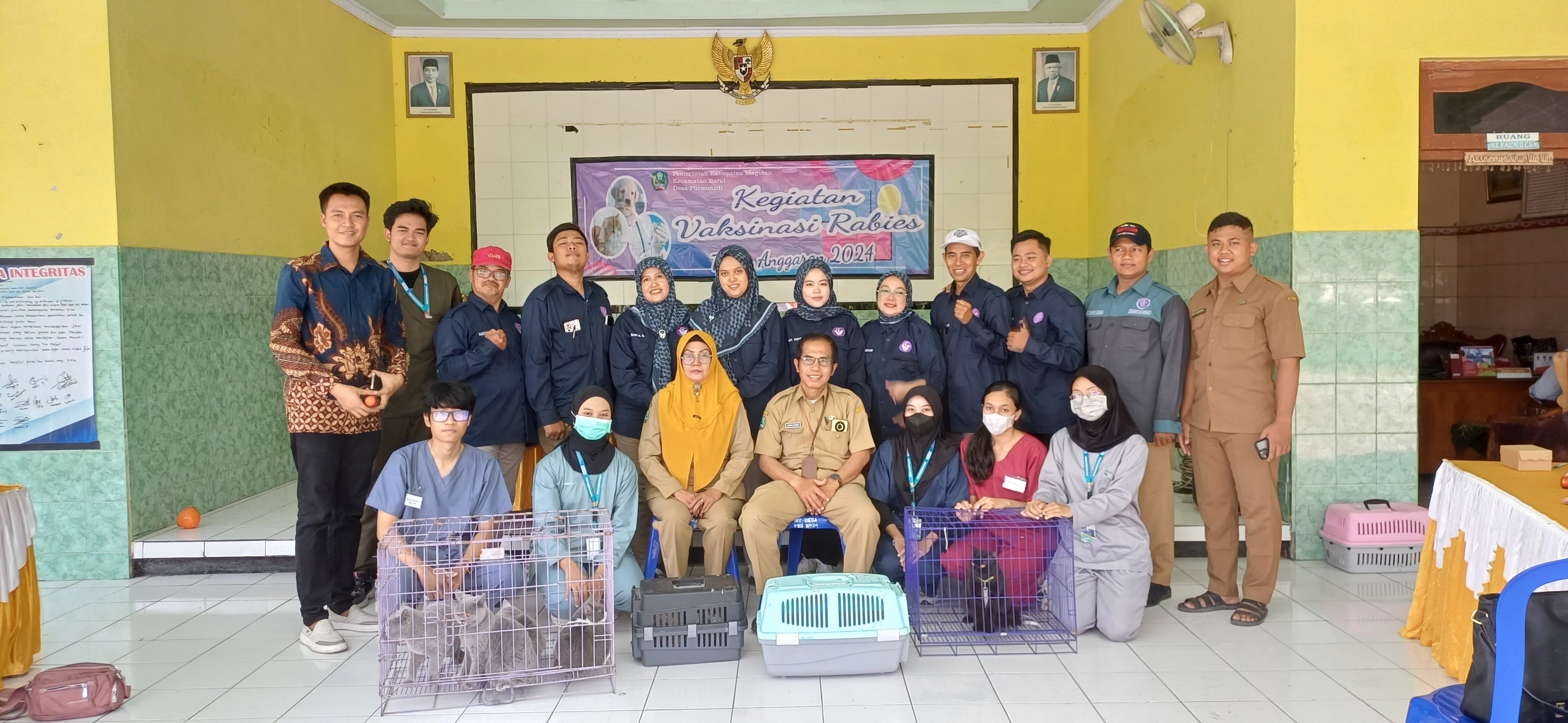 SAYANGI HEWAN PELIHARAANMU DALAM KEGIATAN VAKSINASI RABIES - DESA PURWODADI KECAMATAN BARAT